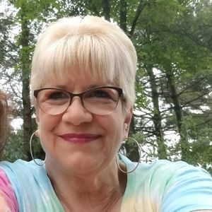 Meet your Posher, Roseanne